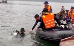 Đã tìm thấy 6 thi thể nạn nhân vụ chìm tàu chở khách ở hồ Thác Bà