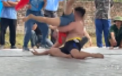 Công an lập hồ sơ, xác minh vụ đô vật tử vong khi thi đấu tại lễ hội ở Hà Nội