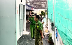 Người đàn ông tử vong bất thường trước cửa nhà tắm trong phòng trọ