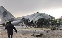 Hiện trường máy bay quân sự chở tiền gặp nạn làm 15 người thiệt mạng ở Bolivia