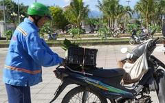 Food Bank và nhiều doanh nghiệp chung tay trao 'gà sinh kế', tái thiết sau thiên tai ở Khánh Hòa