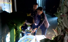 Chặn đứng 6 tấn lạp xưởng không rõ nguồn gốc chuẩn bị tuồn ra thị trường Tết