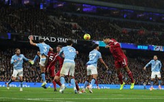 Lịch thi đấu vòng 25 Ngoại hạng Anh: tâm điểm Liverpool đấu Man City