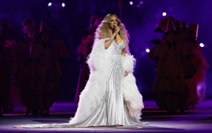 Mariah Carey bị nghi hát nhép ở lễ khai mạc Olympic mùa đông