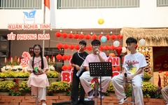 Gian hàng sẻ chia ấm áp tại Hội Xuân THCS Nguyễn Gia Thiều