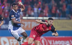 Dậy sóng ở sân Chi Lăng