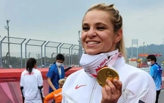 Từ trại trẻ mồ côi đến huyền thoại Paralympic