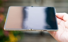 Oppo ra mắt điện thoại gập gần như không còn nếp gấp