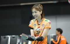 Cô gái Việt cao 1m95 tiến xa ở Giải vô địch bóng chuyền Thái Lan