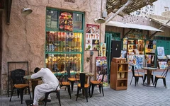 Du lịch UAE chao đảo vì khói lửa chiến tranh Trung Đông