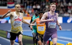 VĐV điền kinh 17 tuổi trở thành nhà vô địch trẻ tuổi nhất lịch sử