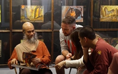 Ba tuần vẽ hơn 300 bức tranh ngựa, Trịnh Thắng lại gây bất ngờ