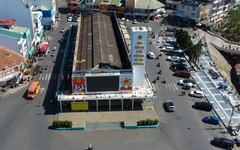 Rạp Hòa Bình Đà Lạt và nhiều biệt thự công đang bị hư hại