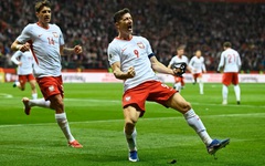 Ý, Ba Lan tiến gần hơn đến tấm vé dự World Cup 2026