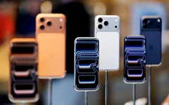 Apple chi thưởng 'khủng' giữ chân nhóm làm iPhone