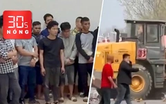 Bản tin 30s Nóng: Tạm giữ 40 người trong vụ câu cá thưởng tiền; Xe ủi làm chết 13 người Trung Quốc