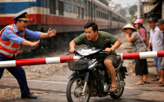 Mức phạt giao thông mới sắp có hiệu lực, vi phạm có thể bị phạt cao hơn 4-5 lần mức phạt cũ