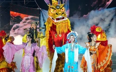 Rực rỡ đêm hội Nguyên tiêu, đậm sắc màu văn hóa Việt - Hoa