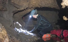 Phát hiện hóa thạch 'thất lạc' 100.000 năm trong hang ngầm Texas, hé lộ điều bất ngờ