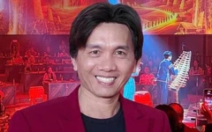 Đạo diễn Hữu Thanh và 'VietCharm show': 8 món ăn, 9 tiết mục và 'chạm' luôn nghệ sĩ