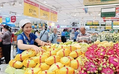 Siêu thị ưu đãi lớn nhiều mặt hàng thiết yếu