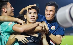 Lê Văn Thuận lại ghi bàn thắng vàng cho Ninh Bình