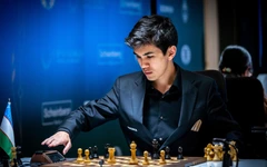 Kỳ thủ 20 tuổi Sindarov chính thức giành vé tranh ngôi Vua cờ