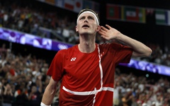 Nhà vô địch Olympic Viktor Axelsen giải nghệ ở tuổi 32