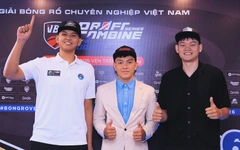 6 VĐV nghiệp dư được tuyển chọn vào các CLB bóng rổ chuyên nghiệp