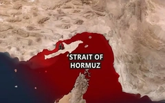 Ông Trump nói eo biển Hormuz đã 'hoàn toàn mở cửa' nhưng lệnh phong tỏa vẫn duy trì với Iran