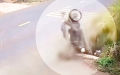 Vụ tai nạn làm nam sinh tử vong: Đình chỉ một thiếu tá cảnh sát giao thông để điều tra