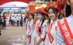 Ba thập kỷ đầy tự hào của thầy và trò Trường THPT chuyên Hùng Vương