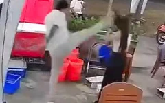 Clip người đàn ông đá vào mặt nữ quản lý quán nhậu, công an đang xác minh