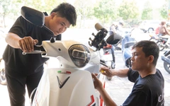 Nhiều bạn trẻ chuyển hướng chọn xe điện
