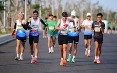 Nhiều hoạt động sôi nổi chào đón runner đến với VnExpress Marathon Green Paradise Cần Giờ