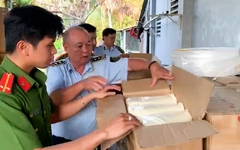 Bên trong cơ sở làm kem trộn '3 không' tại Cần Thơ