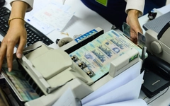 33 ngân hàng giảm lãi suất huy động trong tháng 4