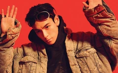 T.O.P thống trị các bảng xếp hạng toàn cầu với album solo đầu tay