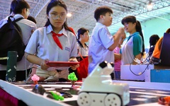 Trải nghiệm không gian khoa học đầy màu sắc tại Ngày hội Tự tin vào lớp 10