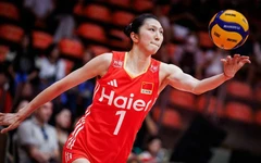 Người hâm mộ Trung Quốc phẫn nộ khi ngôi sao bóng chuyền chấn thương nặng