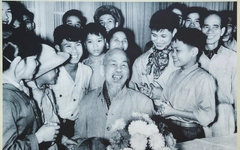 Các nhà nghiên cứu quốc tế nói về ‘Đường kách mệnh’ và kỷ nguyên phát triển mới của dân tộc