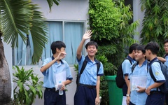 Sáng nay, hơn 151.000 thí sinh thi vào lớp 10 tại TP.HCM