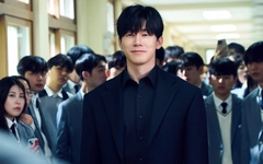 Bài học đáng đời dẫn đầu Netflix toàn cầu