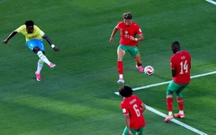 Xem lại bàn gỡ hòa đẹp mắt của Vinicius trận Brazil đấu với Morocco ở bảng C