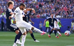 Xem bàn thắng duy nhất ở phút thứ 2 giúp Morocco đánh bại Scotland