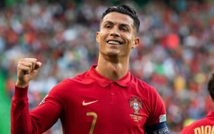 Ronaldo lập kỷ lục vô tiền khoáng hậu tại World Cup