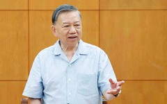 Tổng Bí thư, Chủ tịch nước làm việc với các cơ quan phát triển công nghiệp hàng hải