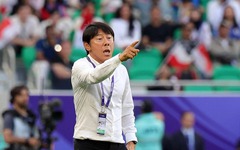 HLV Shin Tae Yong nhận án phạt nặng sau hành vi đánh cầu thủ