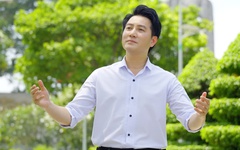 Nguyễn Phi Hùng nghẹn lòng hát 'Đón anh về' tri ân anh hùng liệt sĩ