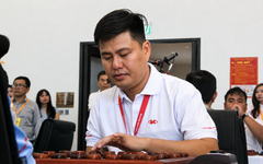 Lại Lý Huynh bất bại sau 8 trận so tài dàn cao thủ cờ tướng Trung Quốc